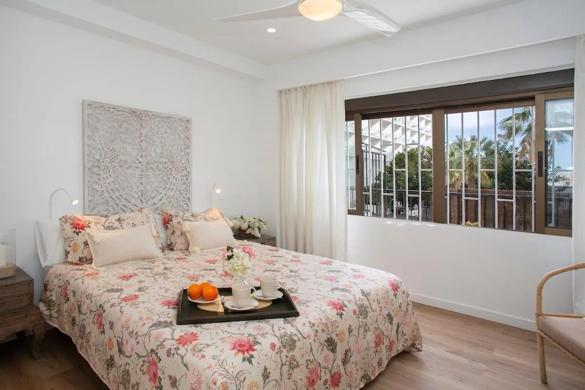 公寓 Apartamentos Alay Puerto Marina 贝纳尔马德纳